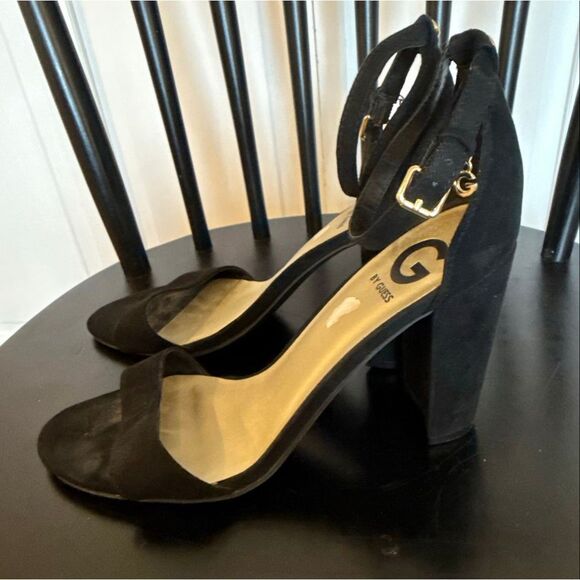 Guess suede black block heel strappy sandals 8.5 - Picture 2 of 11